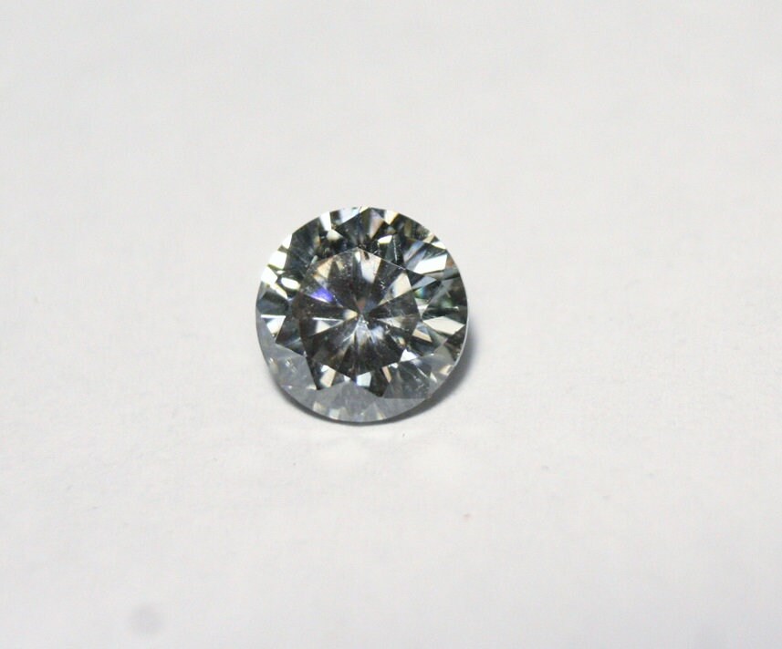 Grey White Moissanite Round 1.14ct - Beautiful Precision Cut Gem 7x7mm