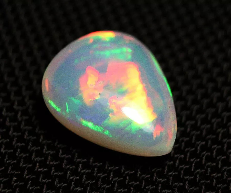 Welo Opal Cabochon 9ct Digital Rainbow Flash Natural Crystal Opal Ethiopia Video 18x14mm