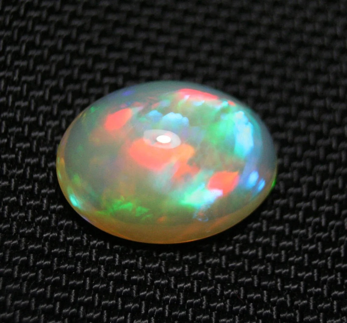 Welo Crystal Opal Cabochon 10ct Neon Honeycomb Blaze Natural Jelly Opal Video