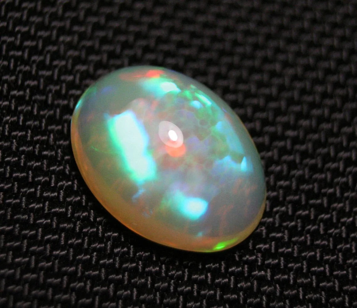 Welo Crystal Opal Cabochon 10ct Neon Honeycomb Blaze Natural Jelly Opal Video