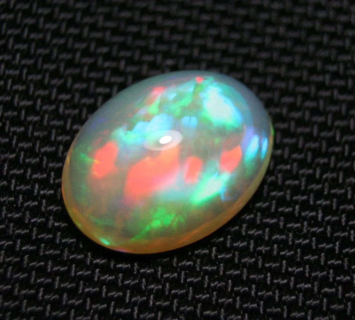 Welo Crystal Opal Cabochon 10ct Neon Honeycomb Blaze Natural Jelly Opal Video