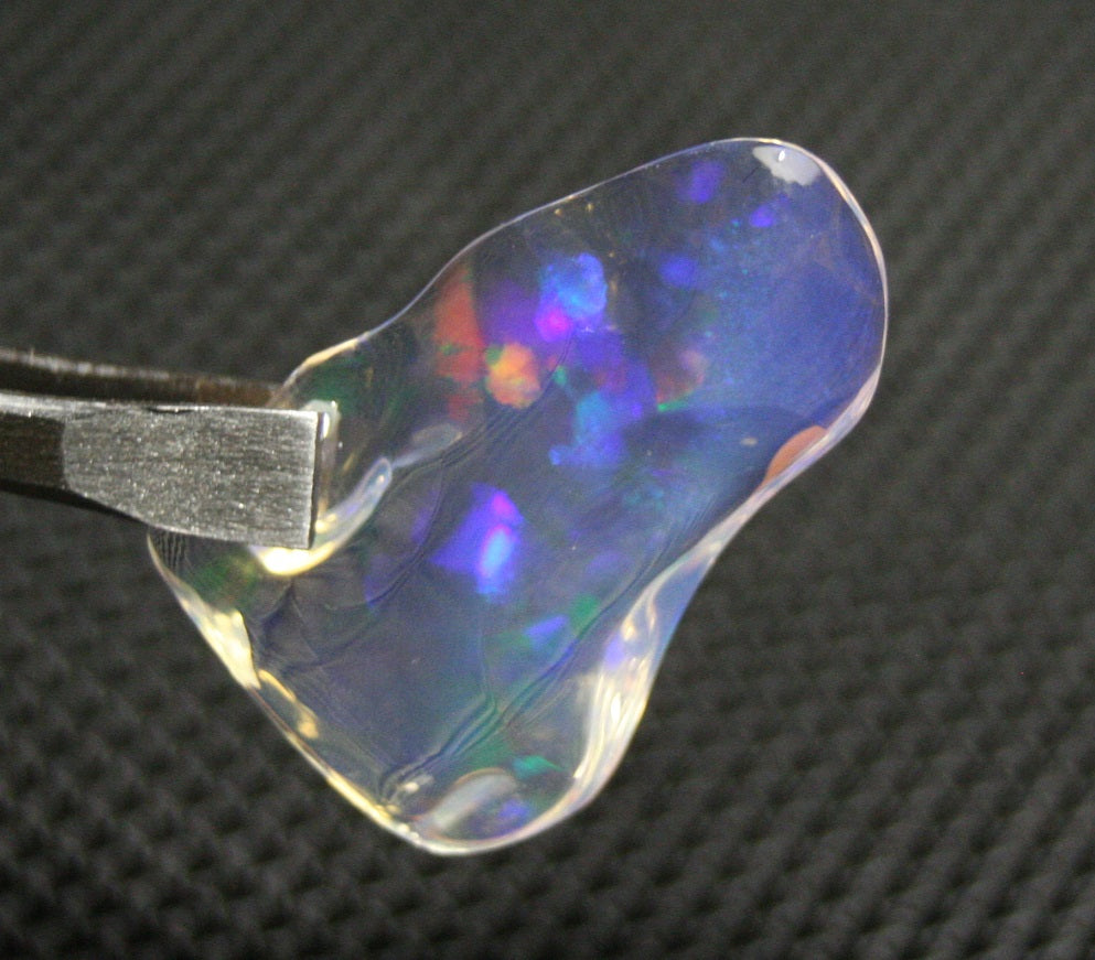 5.78ct Rare Mexican Contraluz Precious Opal - Stunning Water Opal See Video