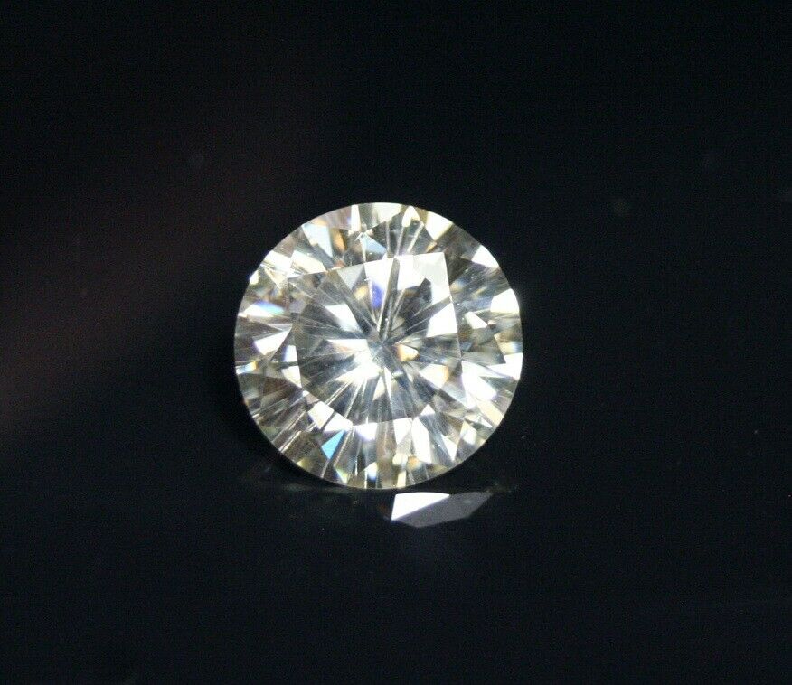 1.53ct White Moissanite Round - Beautiful Precision Cut Gem 7x7 D-F Grade White