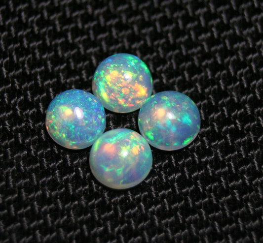 Welo Crystal Opal Round 5x5mm Cabochons 4pc Lot 1.58ct AAA Jelly Opal