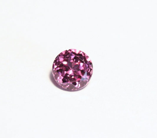 Mahenge Garnet Gem Natural gemstones at Clearwatergems