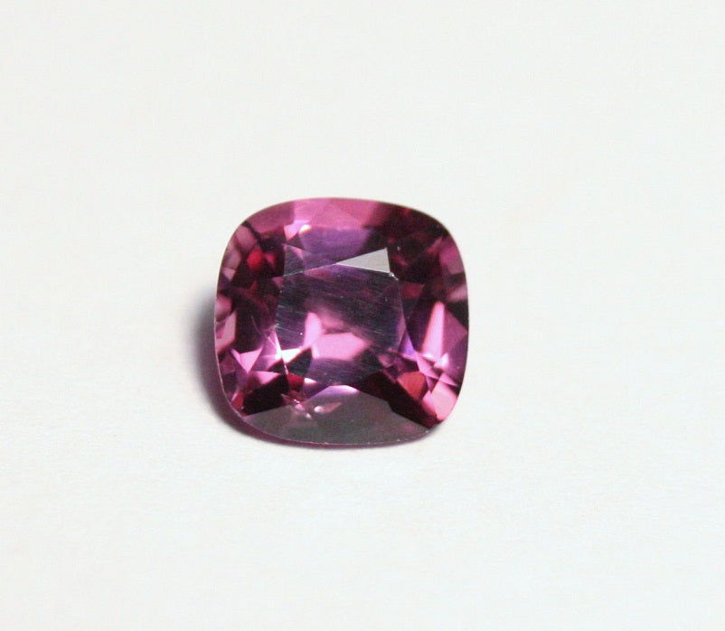 Mahenge Garnet Gem Natural gemstones at Clearwatergems