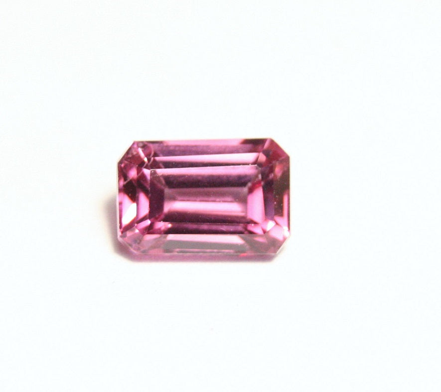 Mahenge Garnet Gem Natural gemstones at Clearwatergems