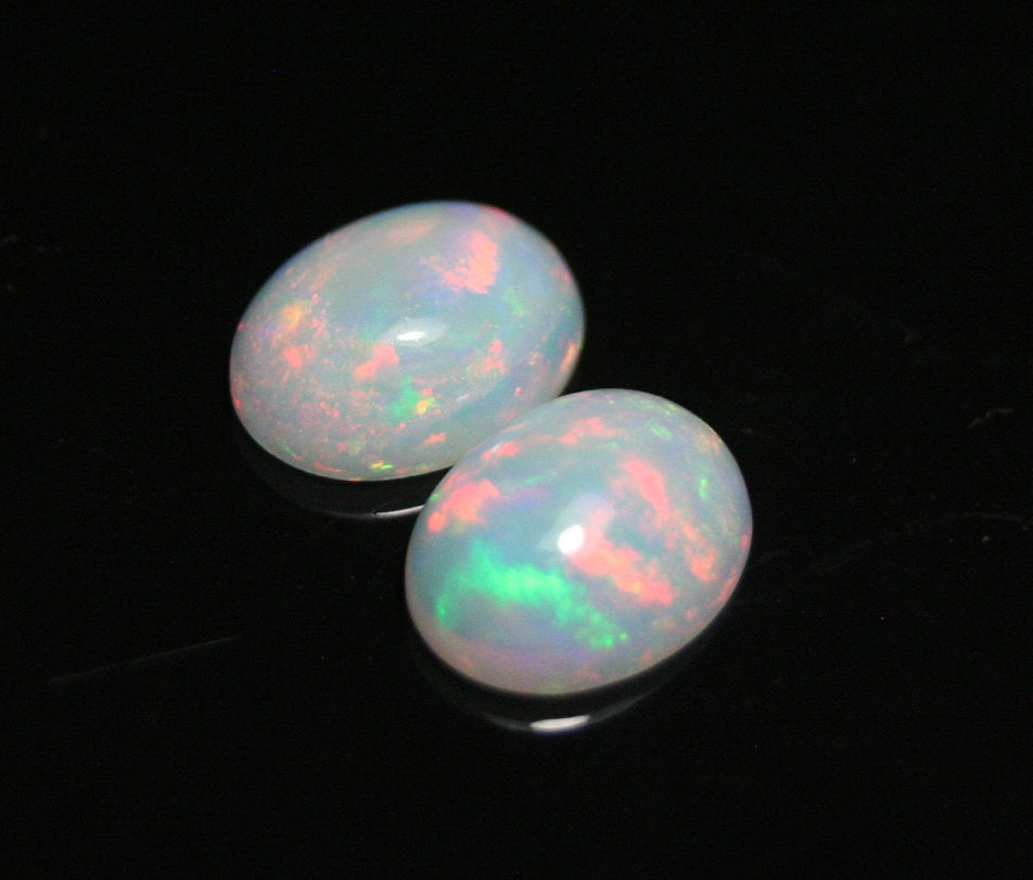 2.45ct Welo Crystal Opal Cabochon - Rainbow Oval Pair AAA Jelly Opal 9x7mm