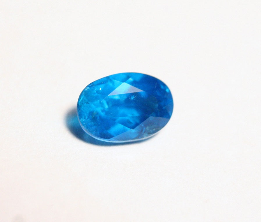 1.2ct Neon Blue Apatite Vibrant Oval Cut Lagoon Blue Gemstone Tanzania 7x5mm