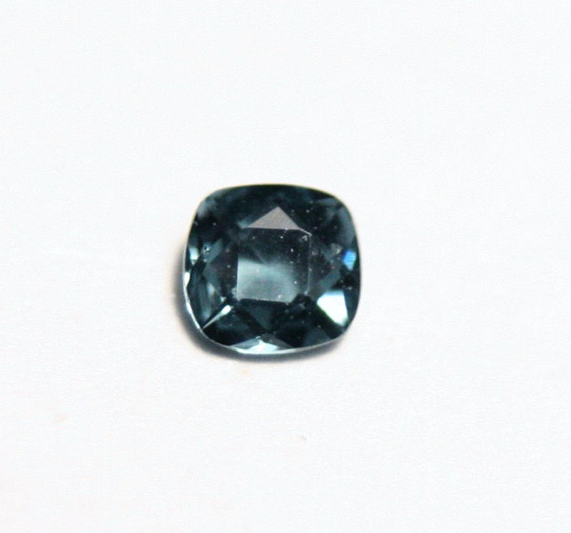 0.07ct Bekily Colour Change Garnet, Madagascar Worlds Rarest Garnet 2.5x2.5mm