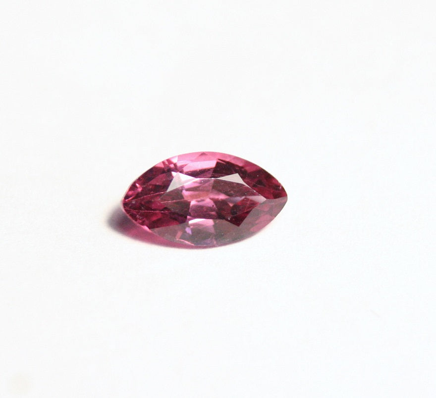 Mahenge Garnet Gem Natural gemstones at Clearwatergems