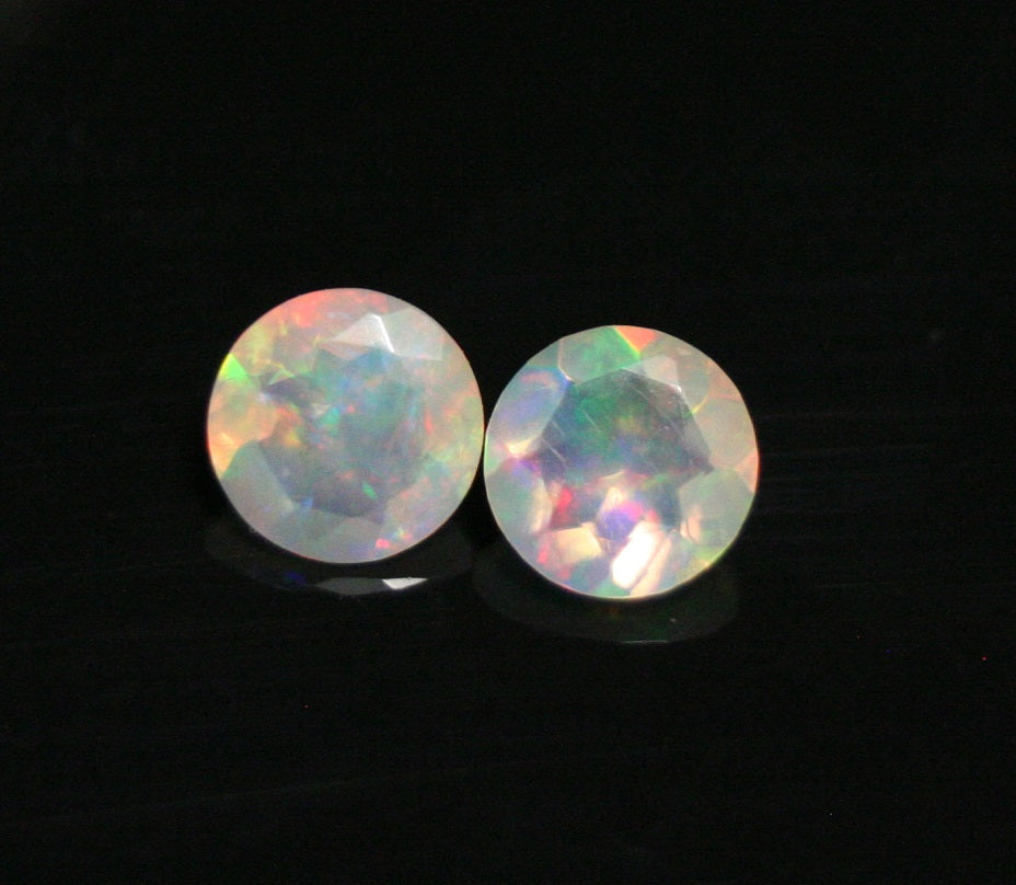 Faceted Welo Crystal Opal Round Pair 0.58ct - Rainbow Flash AAA Jelly Opal 5x5mm