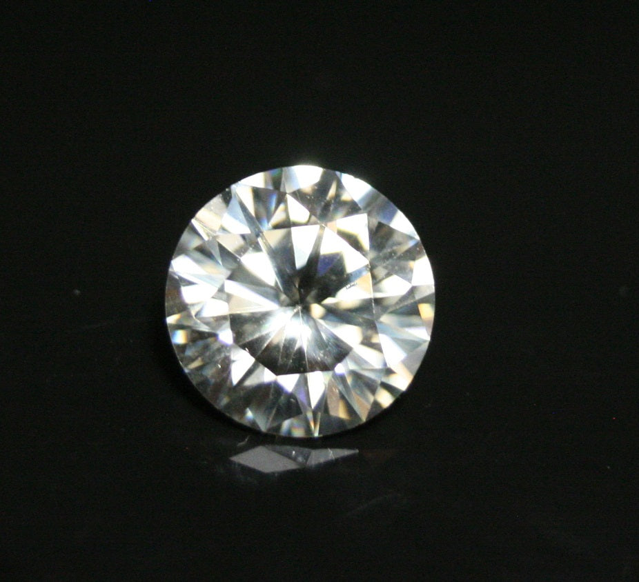 1.78ct White Moissanite Round - Beautiful Precision Cut Gem 8x8 D-F Grade White