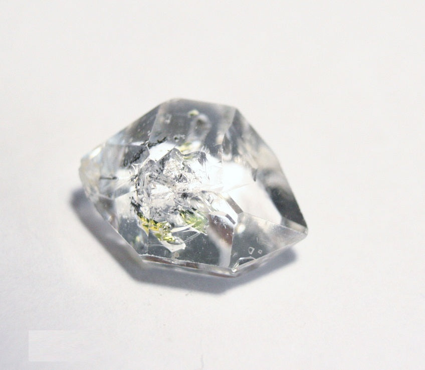 6.4ct Rare Fluorescent Petroleum Enhydro Oil Diamond Quartz Crystal