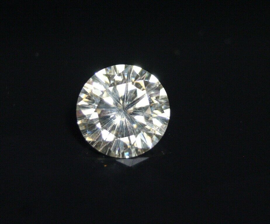 1.53ct White Moissanite Round - Beautiful Precision Cut Gem 7x7 D-F Grade White