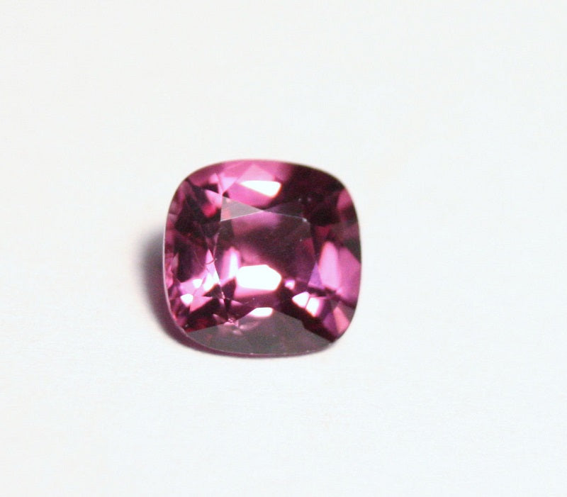 Mahenge Garnet Gem Natural gemstones at Clearwatergems