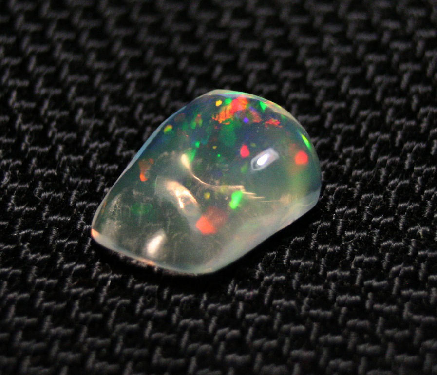 1.9ct Rare Mexican Contraluz Precious Opal - Stunning Rutile Water Opal See Video