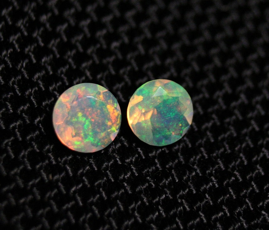 Faceted Welo Crystal Opal Round Pair 0.62ct Rainbow Flash Ethiopian Opal 5x5mm