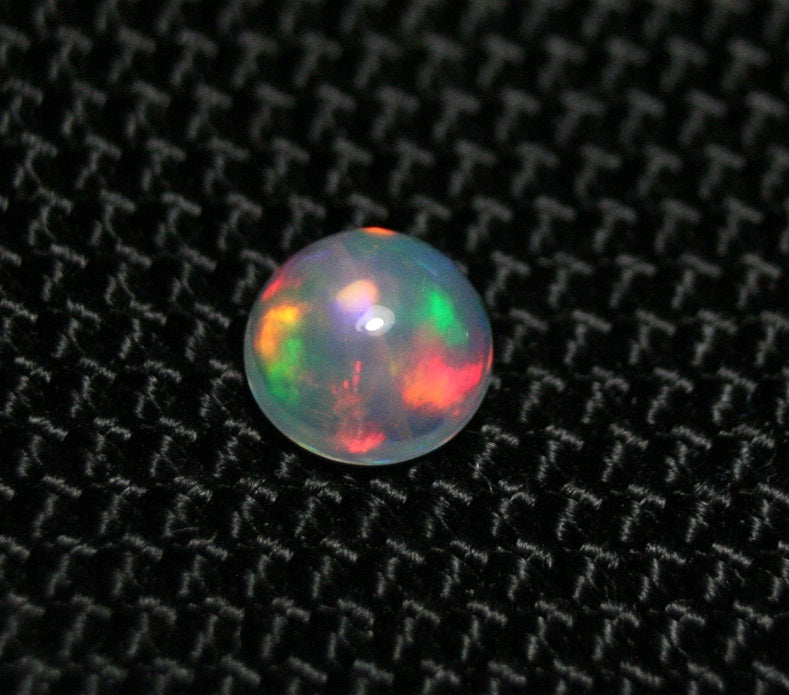 Welo Crystal Opal Cabochon 0.6ct Rainbow Button AAA Ethiopian Opal 6x6mm