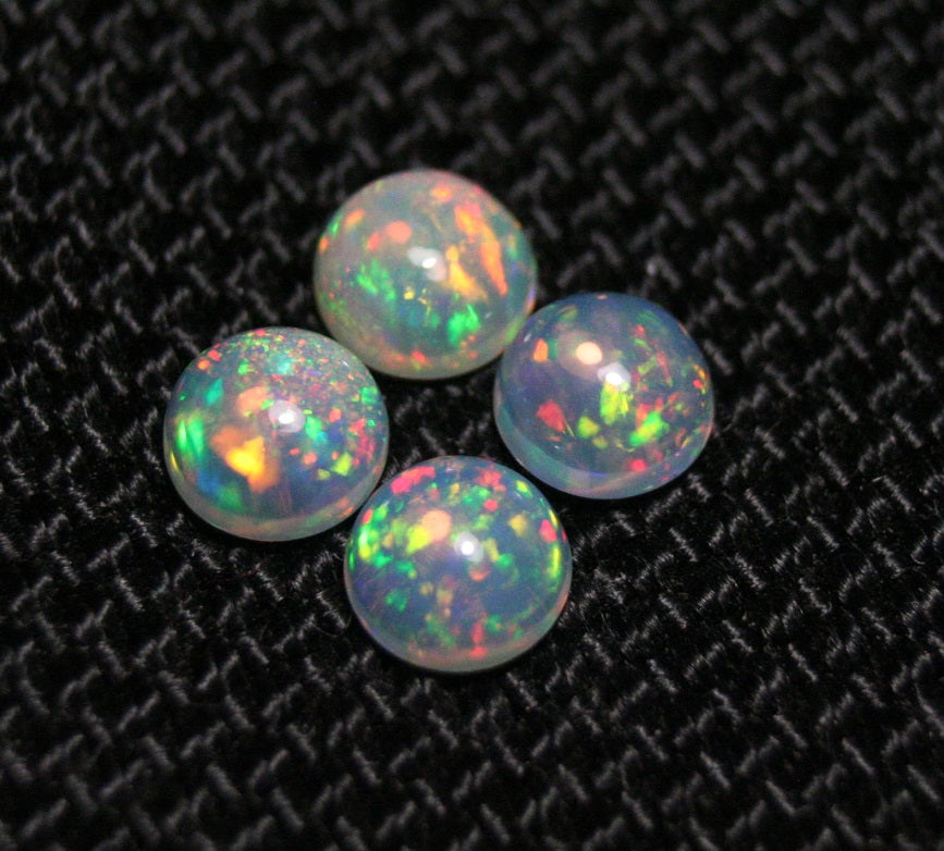 Welo Crystal Opal Round 5x5mm Cabochons 4pc Lot 1.31ct AAA Natural Ethiopian Opal