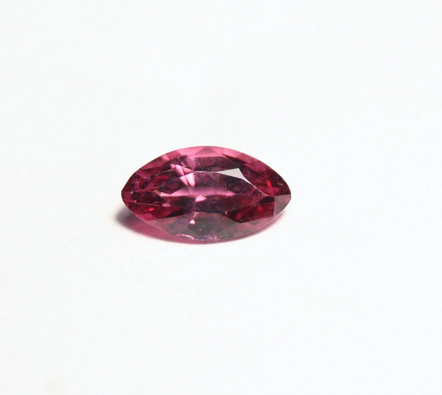 Mahenge Garnet Gem Natural gemstones at Clearwatergems