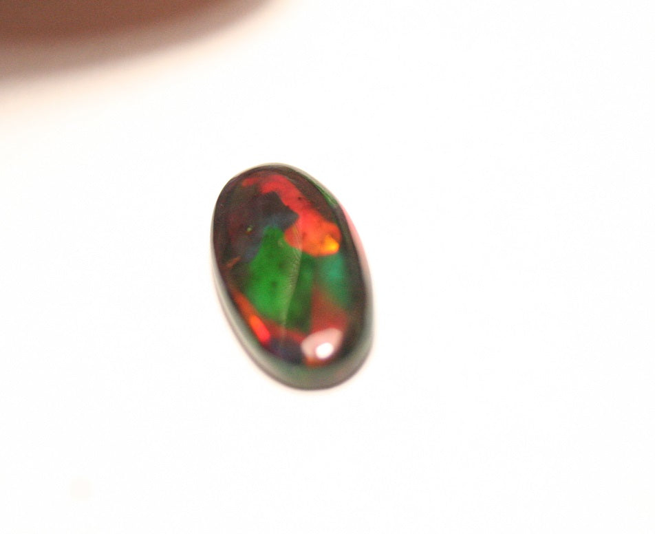 1.4ct Black Welo Opal Cabochon Stunning Rainbow Flash AAA Natural Opal