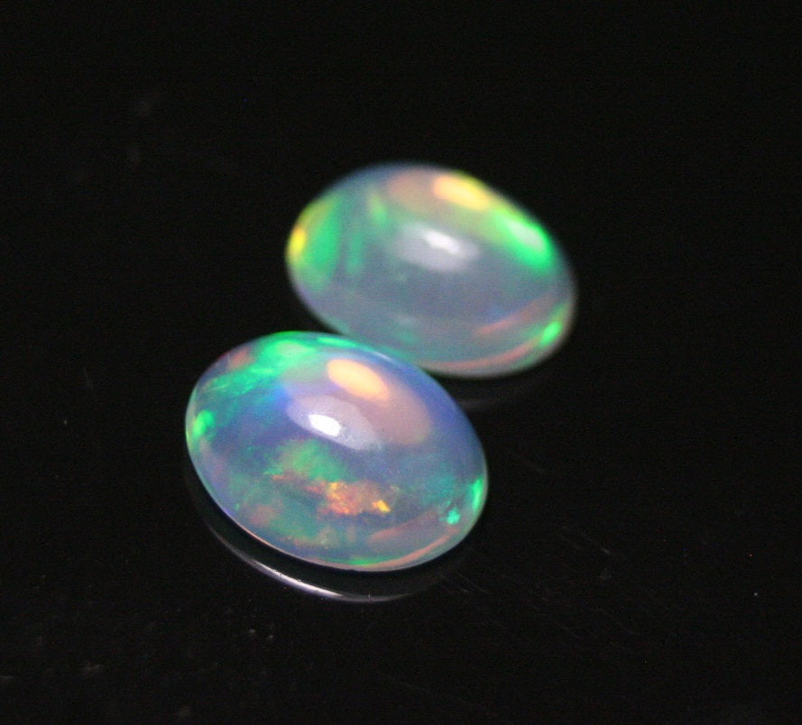 Welo Crystal Opal Cabochon - Neon Oval Pair AAA Jelly Opal 9x7mm