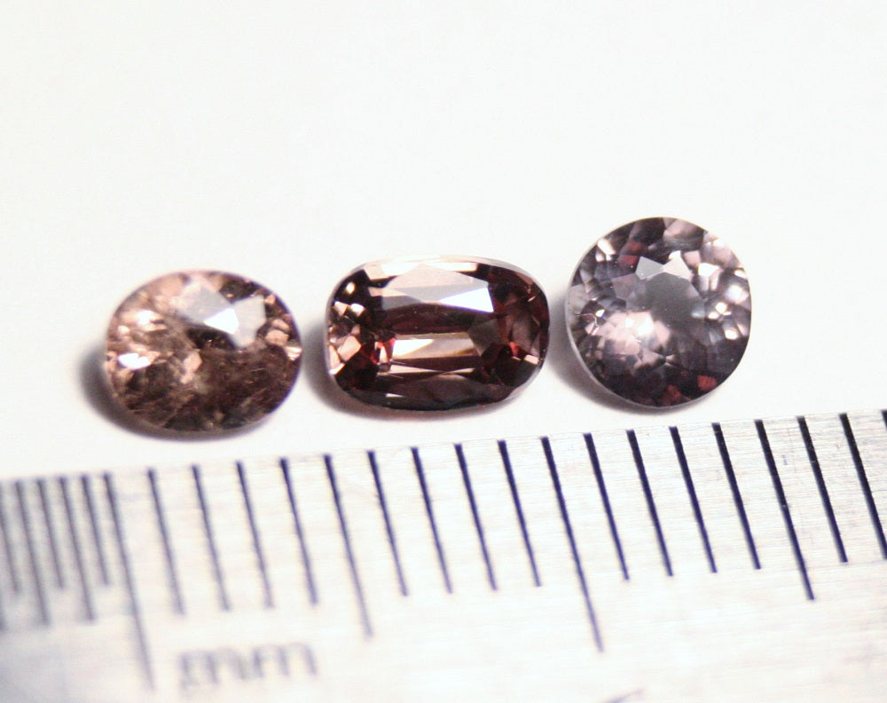 Colour Change Garnet 1.28ct Rare Scintillating Fine Gem 3pc Lot Tanzania