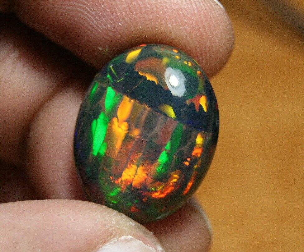 17.2ct Welo Black Opal Cabochon Rare Beetle Back Flash AAAA Opal See Video