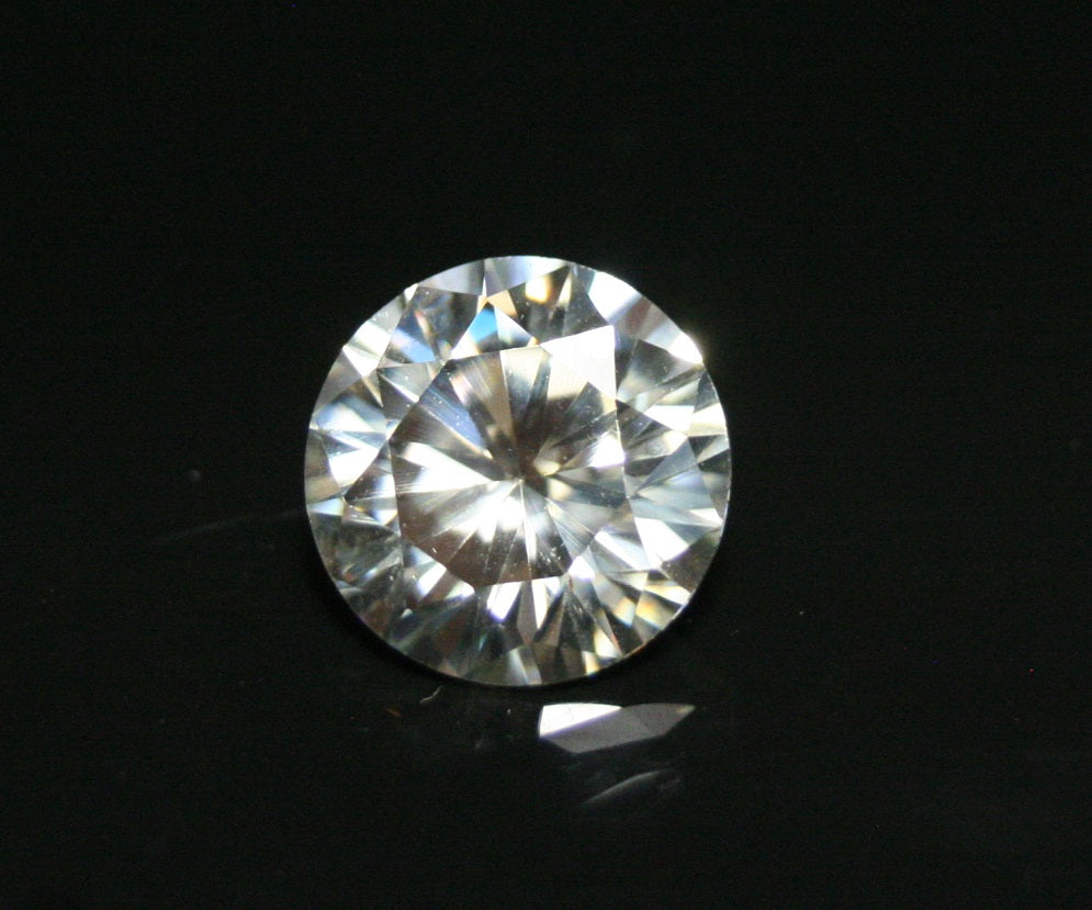 1.78ct White Moissanite Round - Beautiful Precision Cut Gem 8x8 D-F Grade White