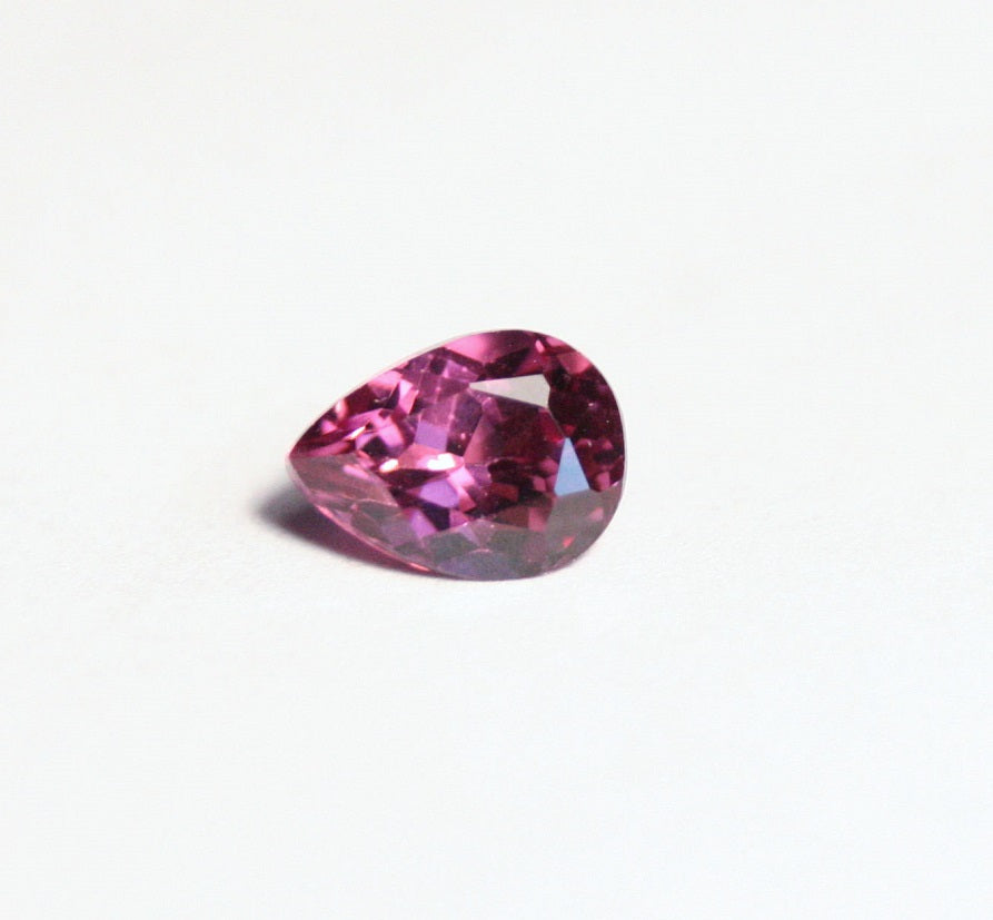 Mahenge Garnet Gem Natural gemstones at Clearwatergems