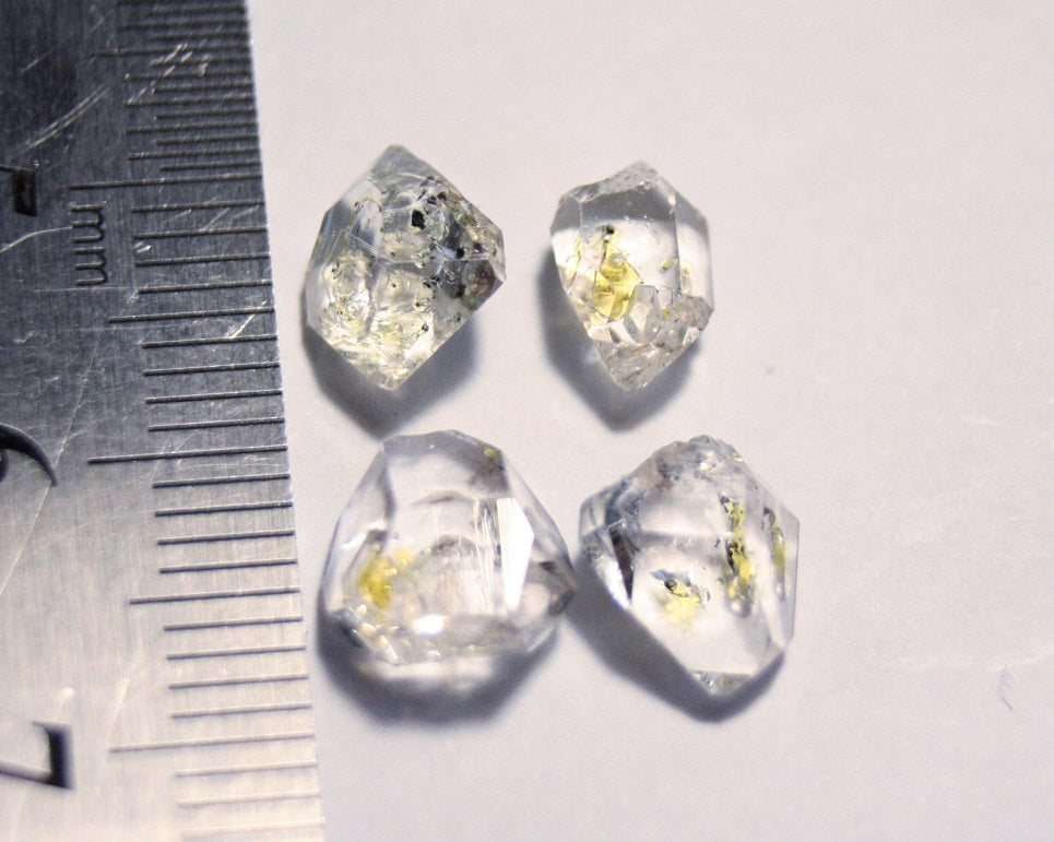 6.55ct Rare Fluorescent Petroleum Enhydro Oil Diamond Quartz Crystal 4pc Lot