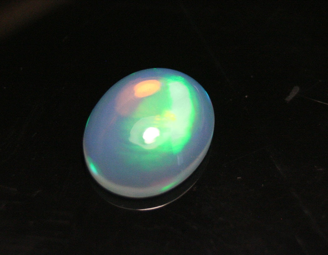 2.8ct Welo Crystal Opal Cabochon - Neon Broadflash AAA Jelly Opal - See Video 12x10mm