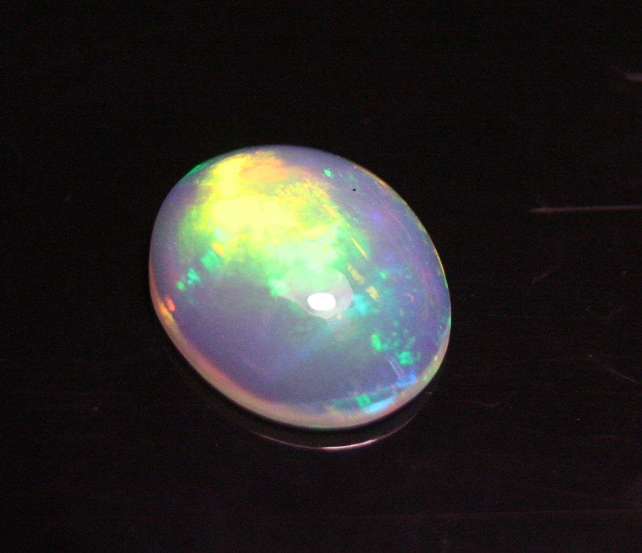 2.56ct Welo Crystal Opal Cabochon - Rainbow Broadflash AAA Jelly Opal - See Video 12x10mm