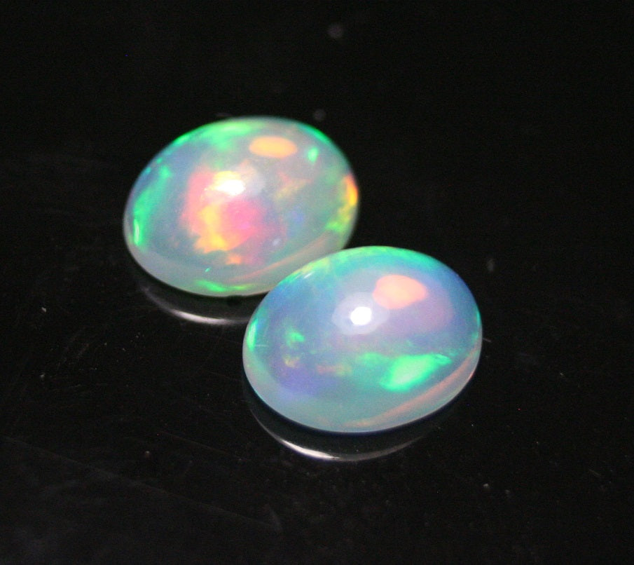 Welo Crystal Opal Cabochon - Rainbow Oval Pair AAA Jelly Opal 9x7mm