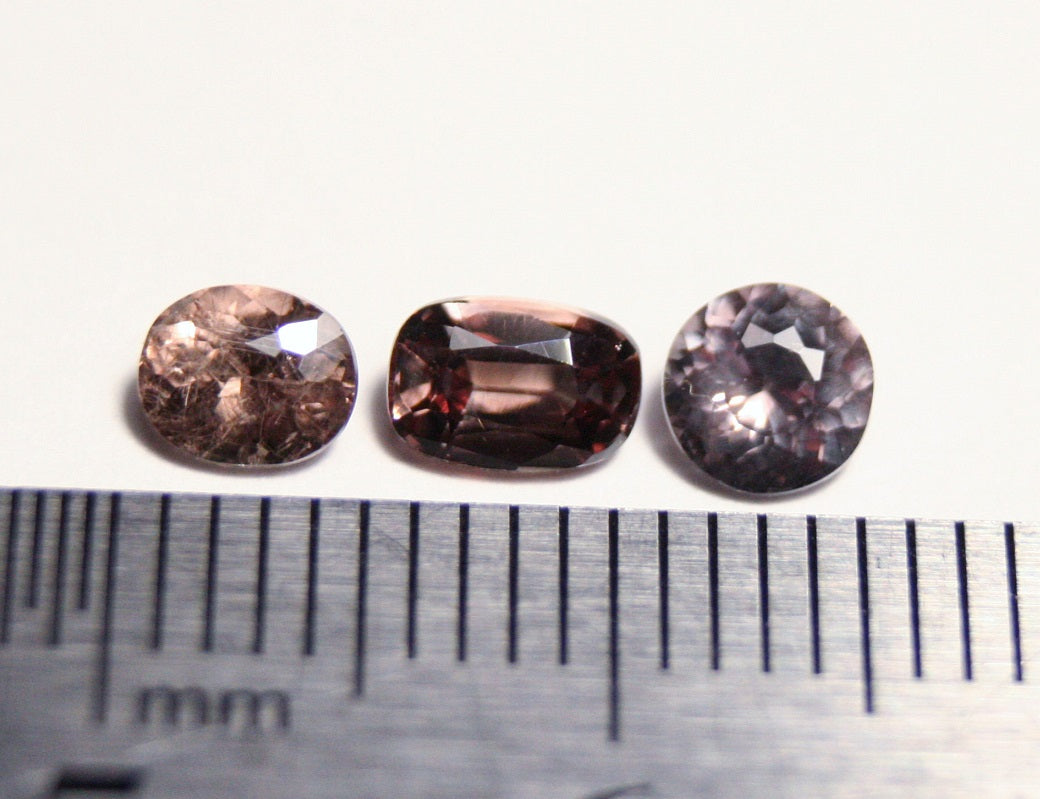 Colour Change Garnet 1.28ct Rare Scintillating Fine Gem 3pc Lot Tanzania