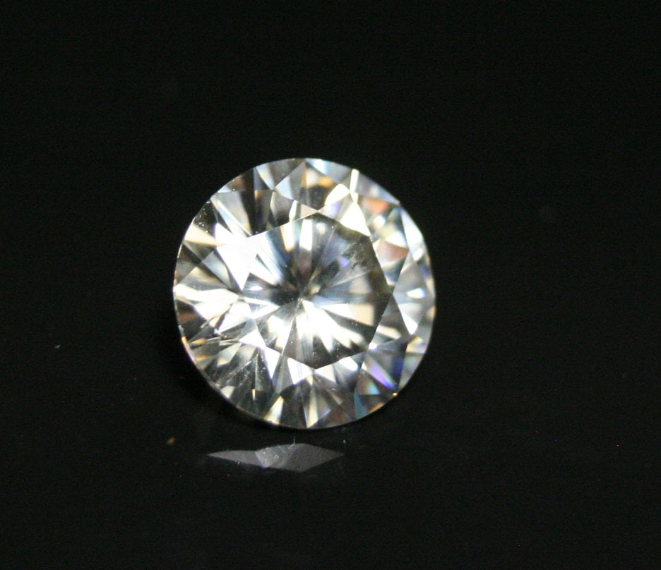 1.78ct White Moissanite Round - Beautiful Precision Cut Gem 8x8 D-F Grade White