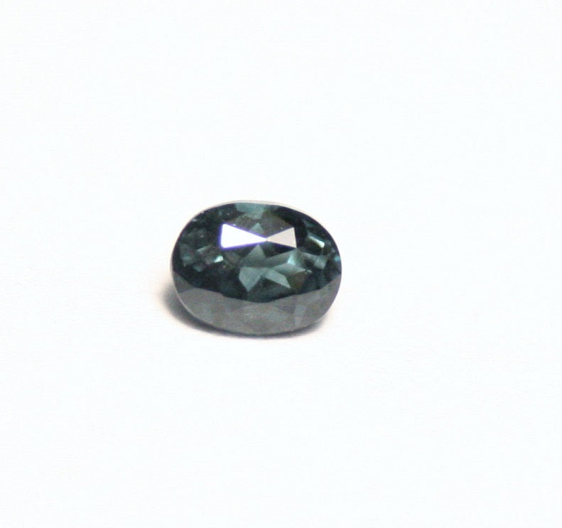 0.16ct Bekily Colour Change Garnet, Madagascar Worlds Rarest Garnet 3x2mm