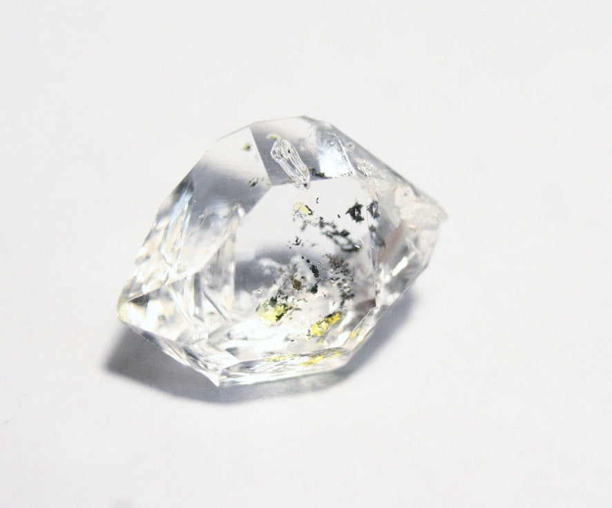 6.4ct Rare Fluorescent Petroleum Enhydro Oil Diamond Quartz Crystal