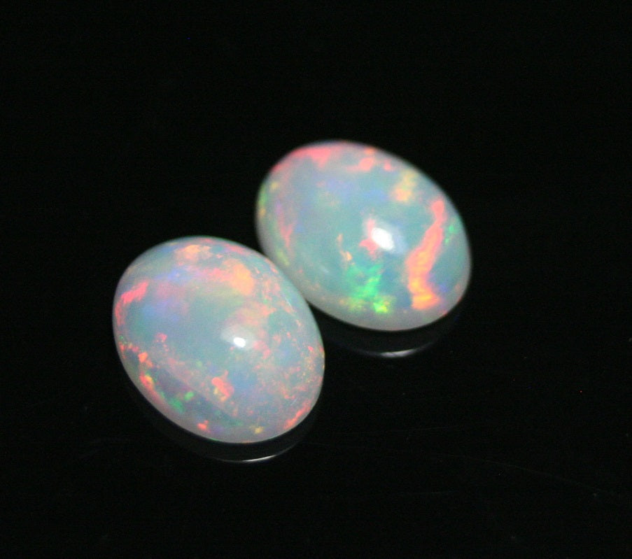 2.45ct Welo Crystal Opal Cabochon - Rainbow Oval Pair AAA Jelly Opal 9x7mm