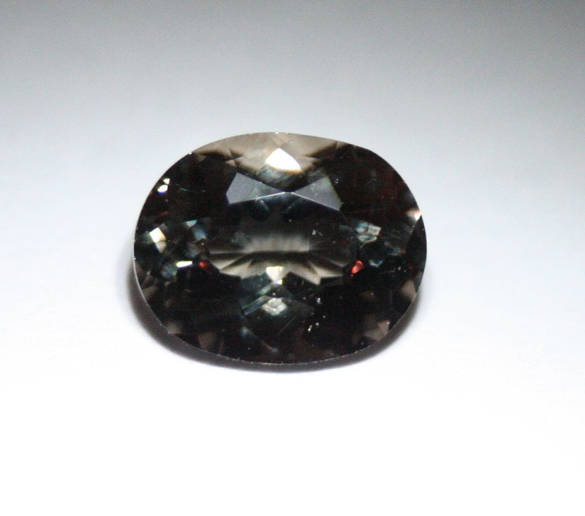 Colour Change Garnet 1.14ct Rare Scintillating Oval Cut Fine Gem Tanzania 7x5mm