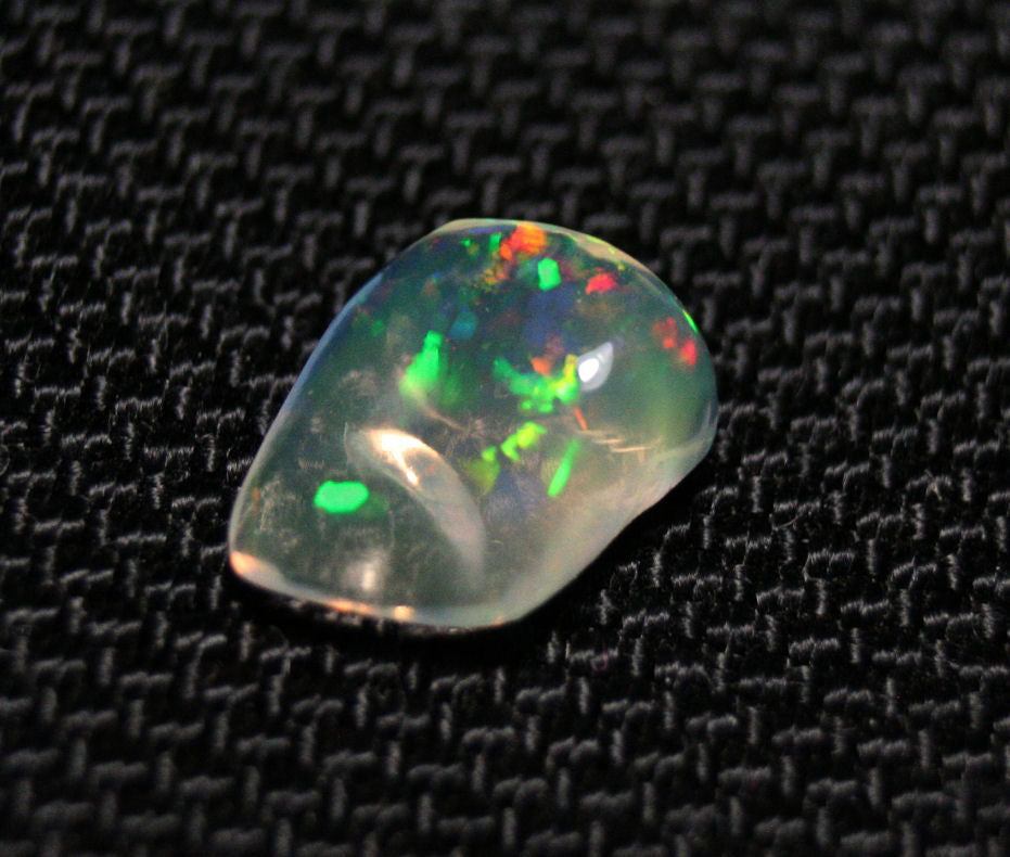 1.9ct Rare Mexican Contraluz Precious Opal - Stunning Rutile Water Opal See Video