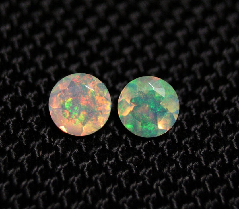 Faceted Welo Crystal Opal Round Pair 0.62ct Rainbow Flash Ethiopian Opal 5x5mm