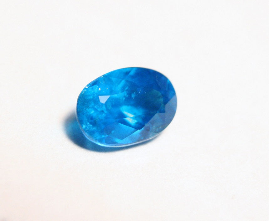 1.2ct Neon Blue Apatite Vibrant Oval Cut Lagoon Blue Gemstone Tanzania 7x5mm