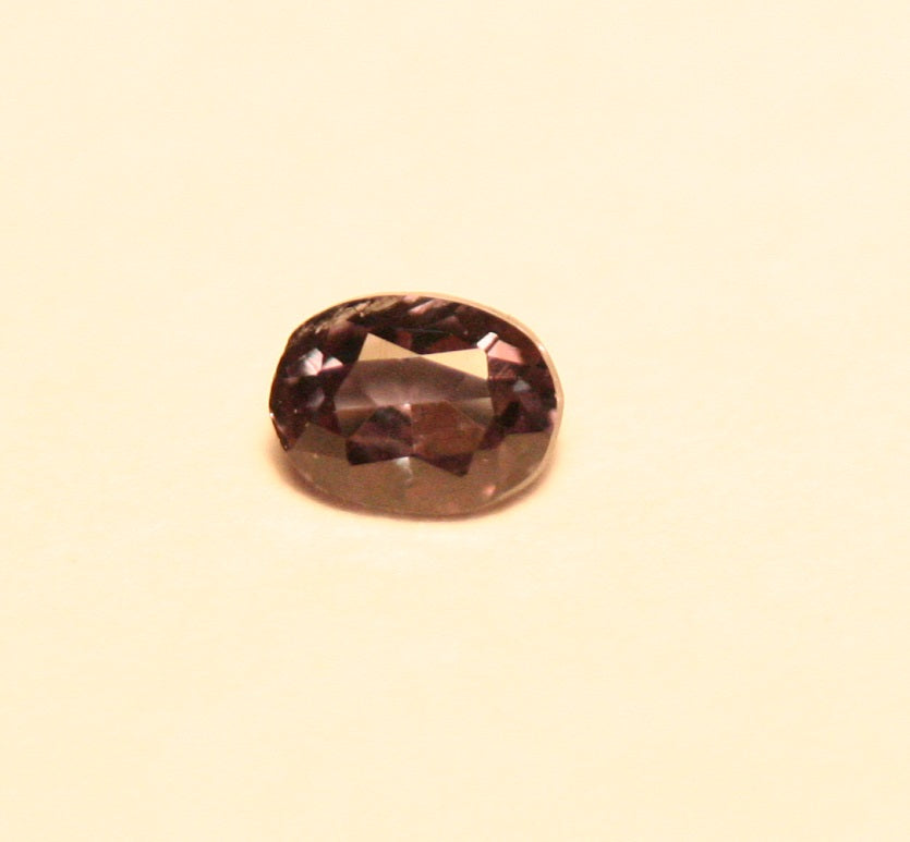 0.12ct Bekily Colour Change Garnet, Madagascar Worlds Rarest Garnet 3x2mm