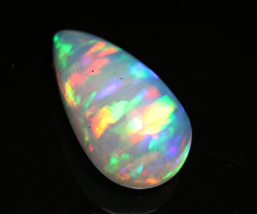 19.7ct Welo Crystal Opal Cabochon Stunning Rainbow Digit Rain AAAA Jelly Opal